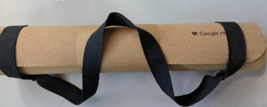 Bild von Yoga Matte Kork "Google Health" m. Tragegurt, beige-schwarz